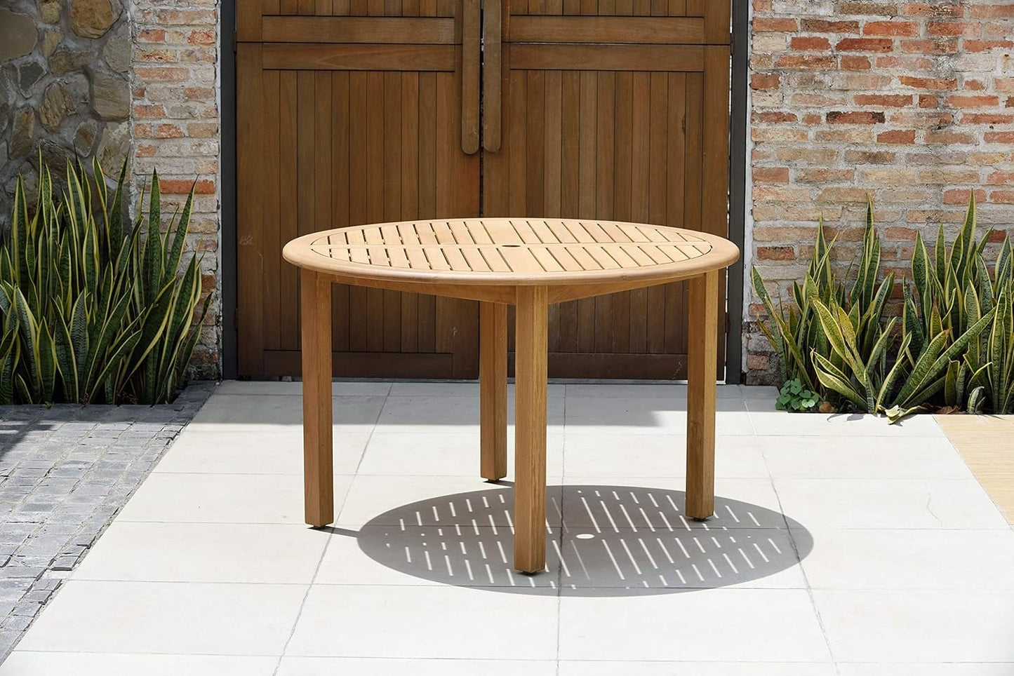 Vita Outdoor Dining Table | Teak Finish, Round, FSC Eucalyptus